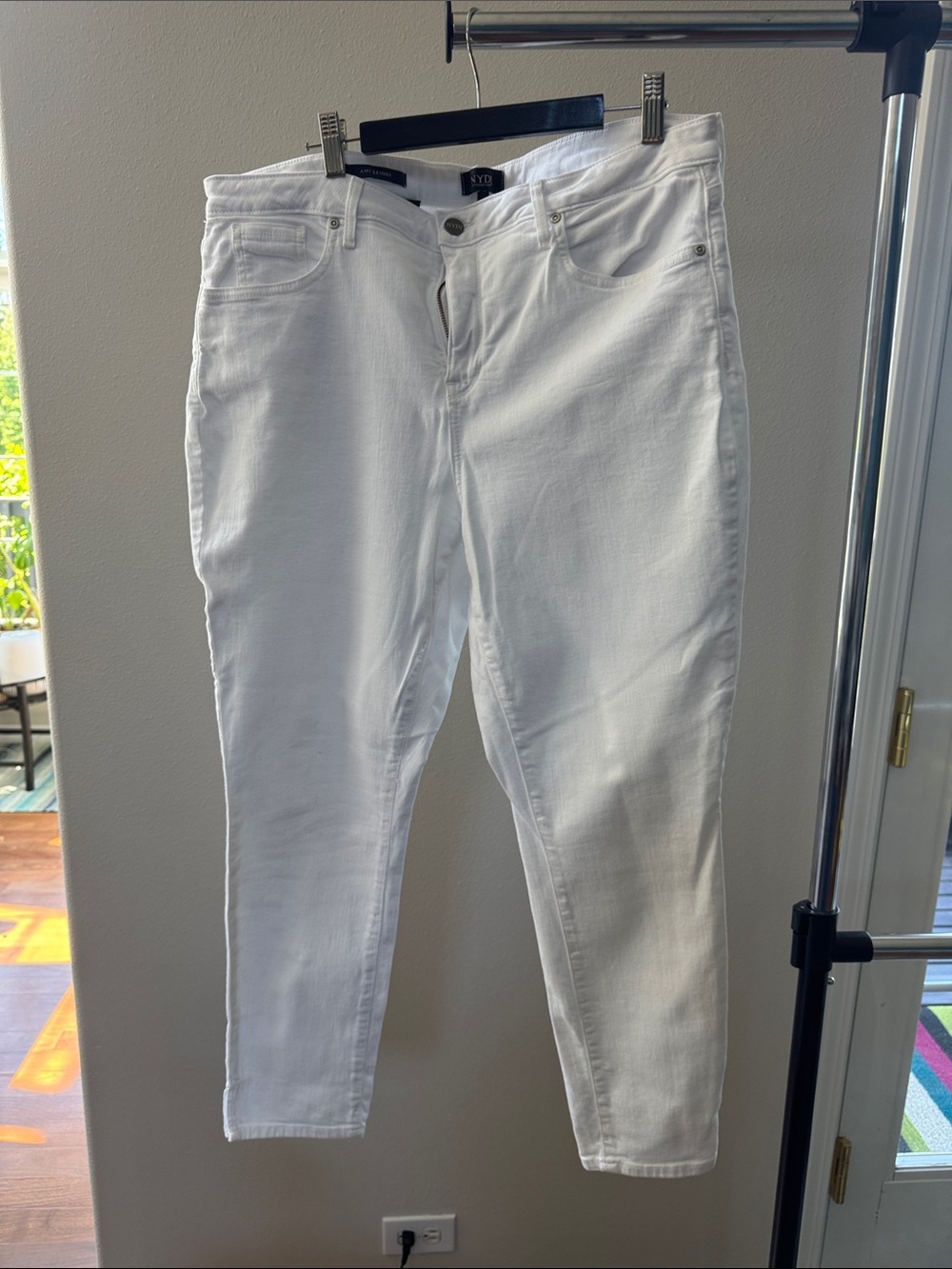 NYDJ White Stretch Skinny Jeans